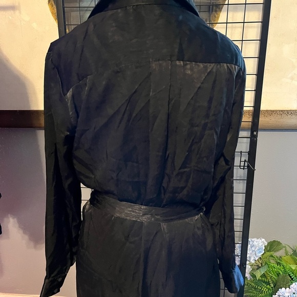 Elegant Black Maxi Dress - Picture 7 of 9